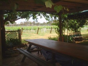 sutton-forest-estate-table